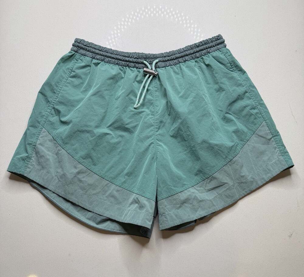 Lululemon Evergreen High-Rise Colorblock Shorts Womens 6 Tidewater Teal